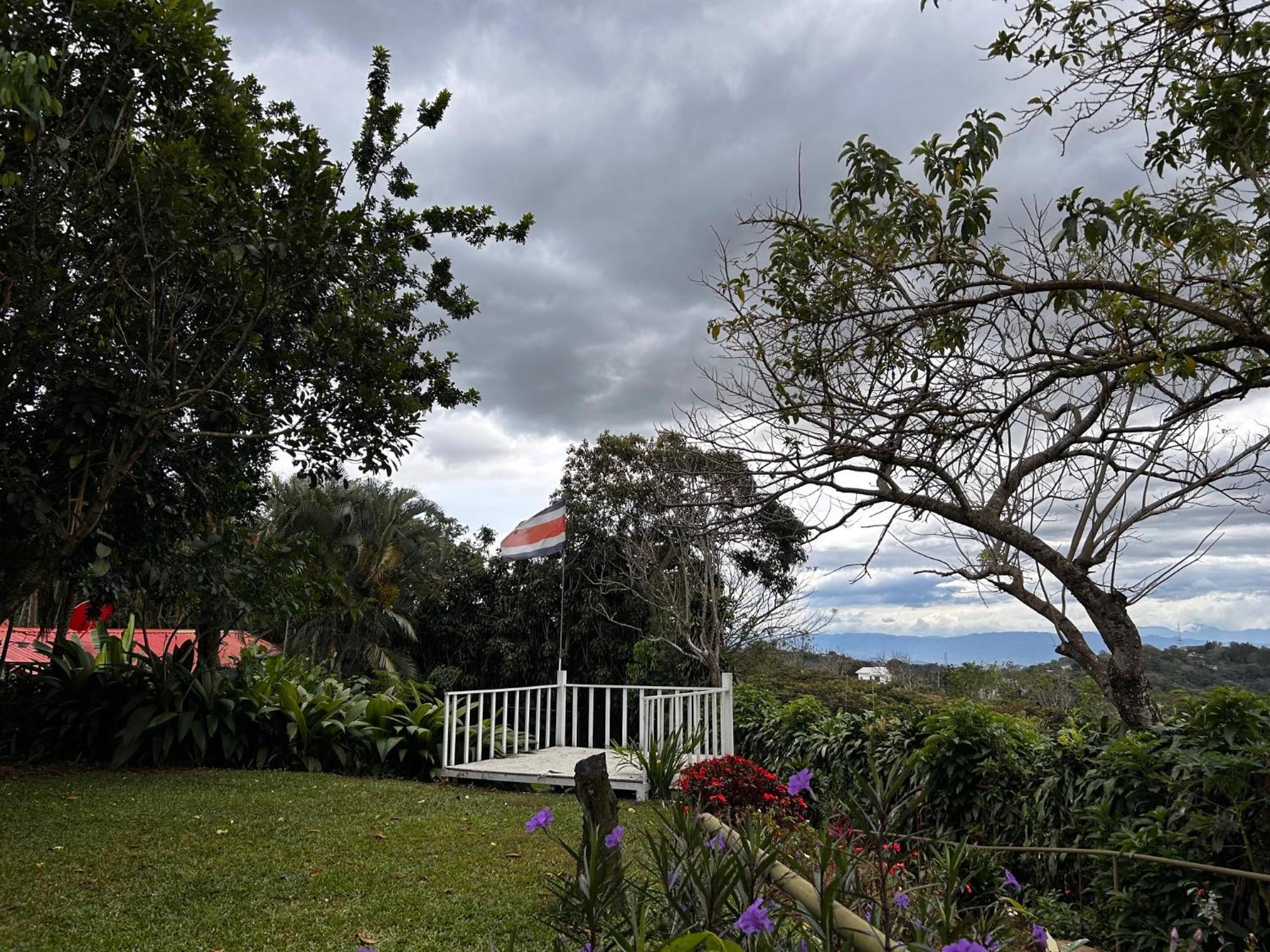 B&B Garden Γκρέσια Εξωτερικό φωτογραφία